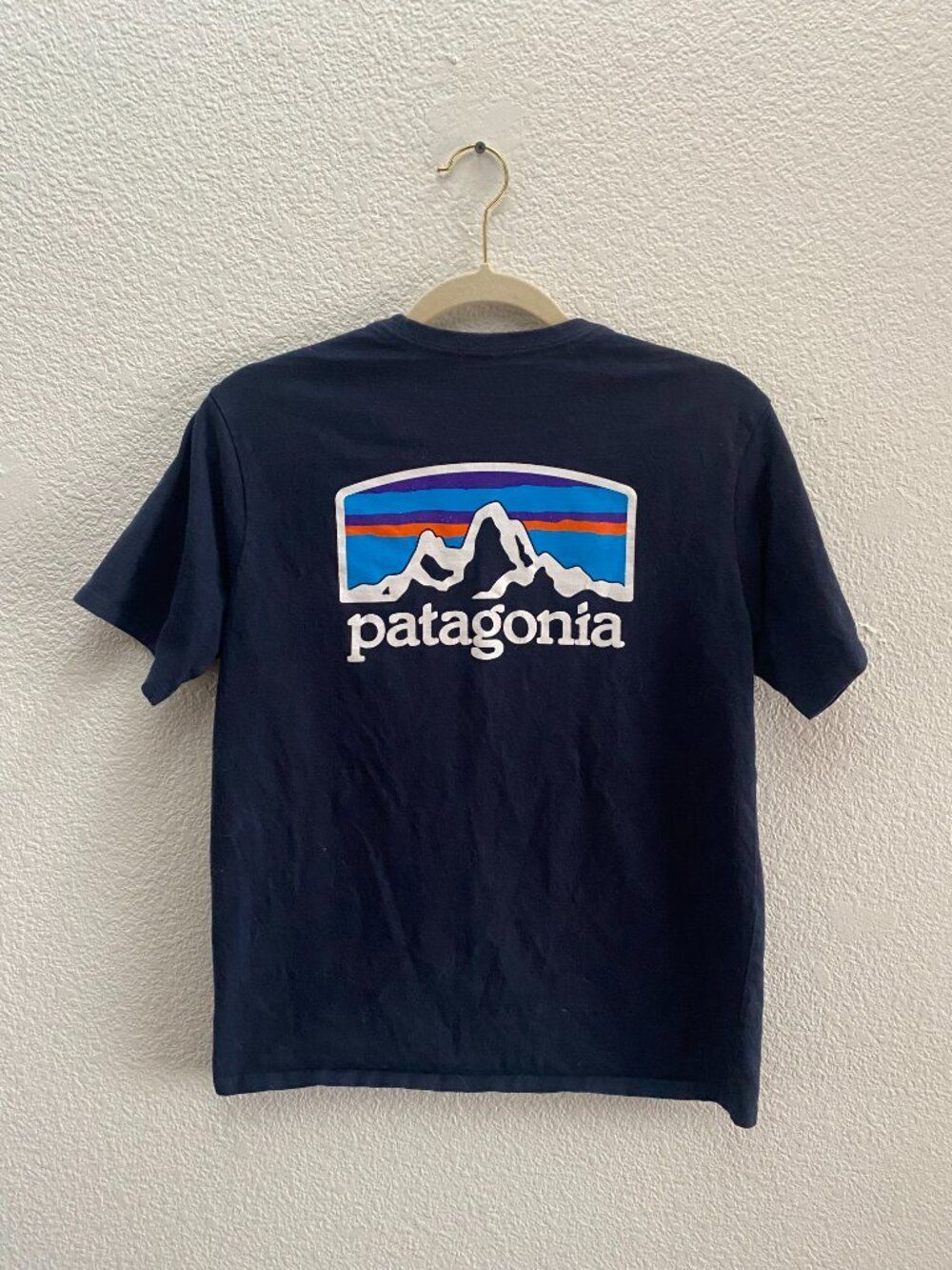 Patagonia Responsibili-tee Dark Blue Logo Short Sleeve T-Shirt Adult Unisex XS